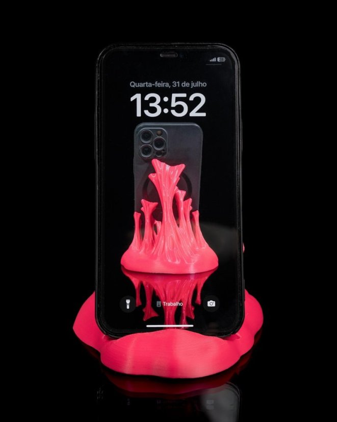 Sticky stojánek na telefon