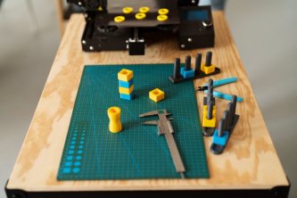 Druhy materiálů v 3D tisku FDM/SLA