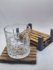 Poháralátét Készlet – Raklapok Ipari Állvánnyal