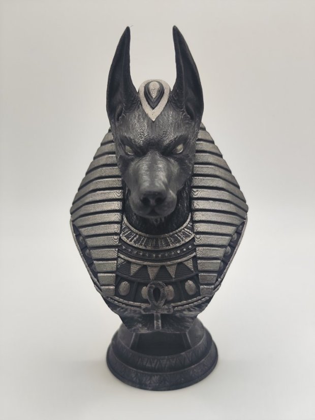 Bust negru-oțel al lui Anubis