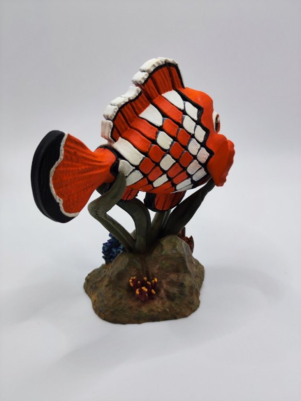 Nemo so stojanom